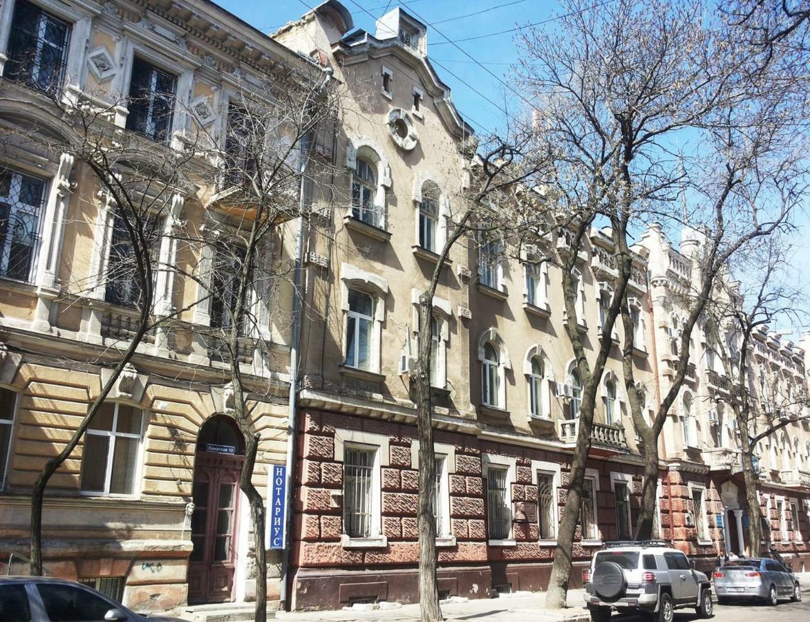 Orpheus Hostel And Apartments Odessza Kültér fotó